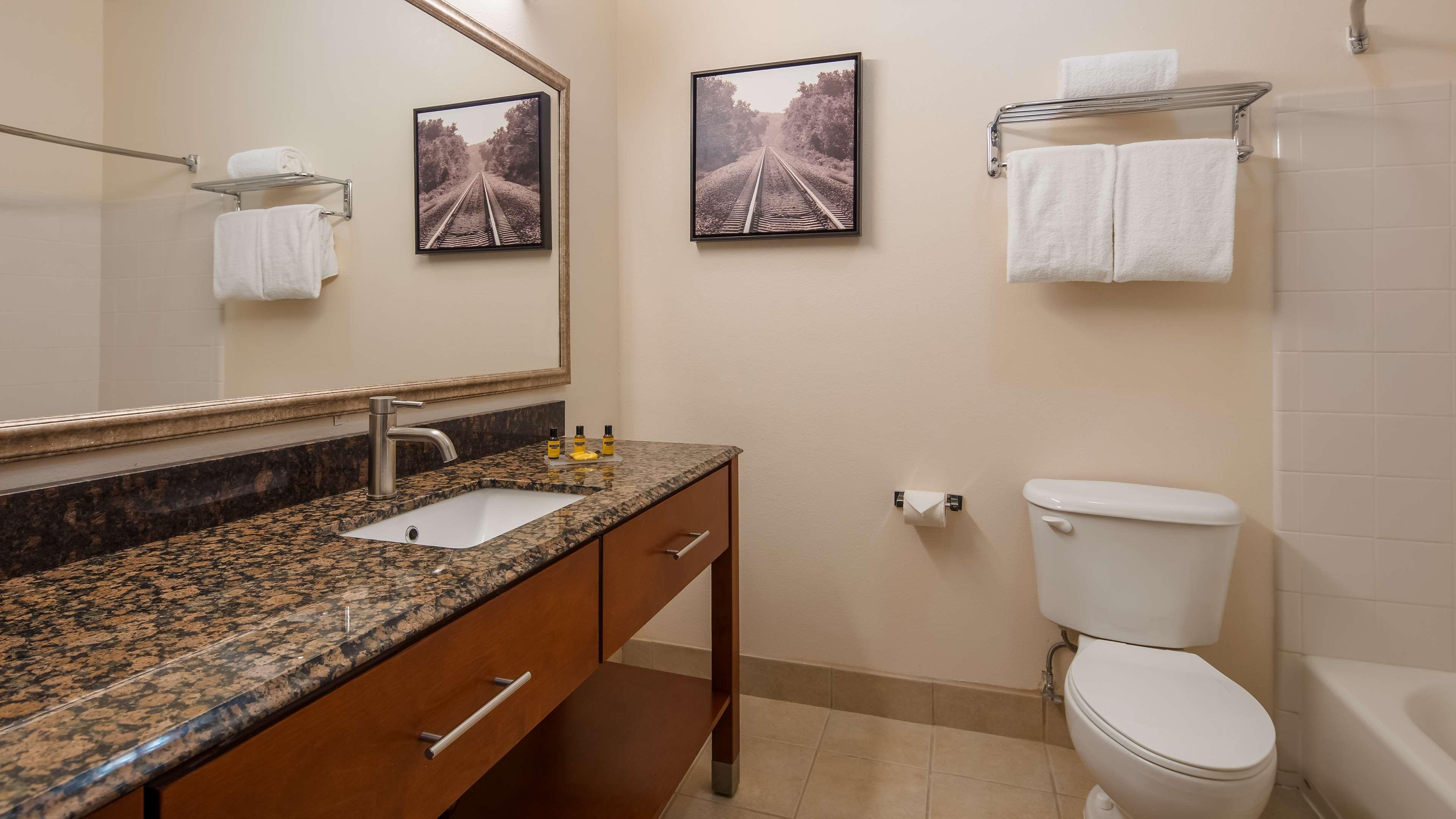 Best Western Plus Wakeeney Inn & Suites Exterior foto