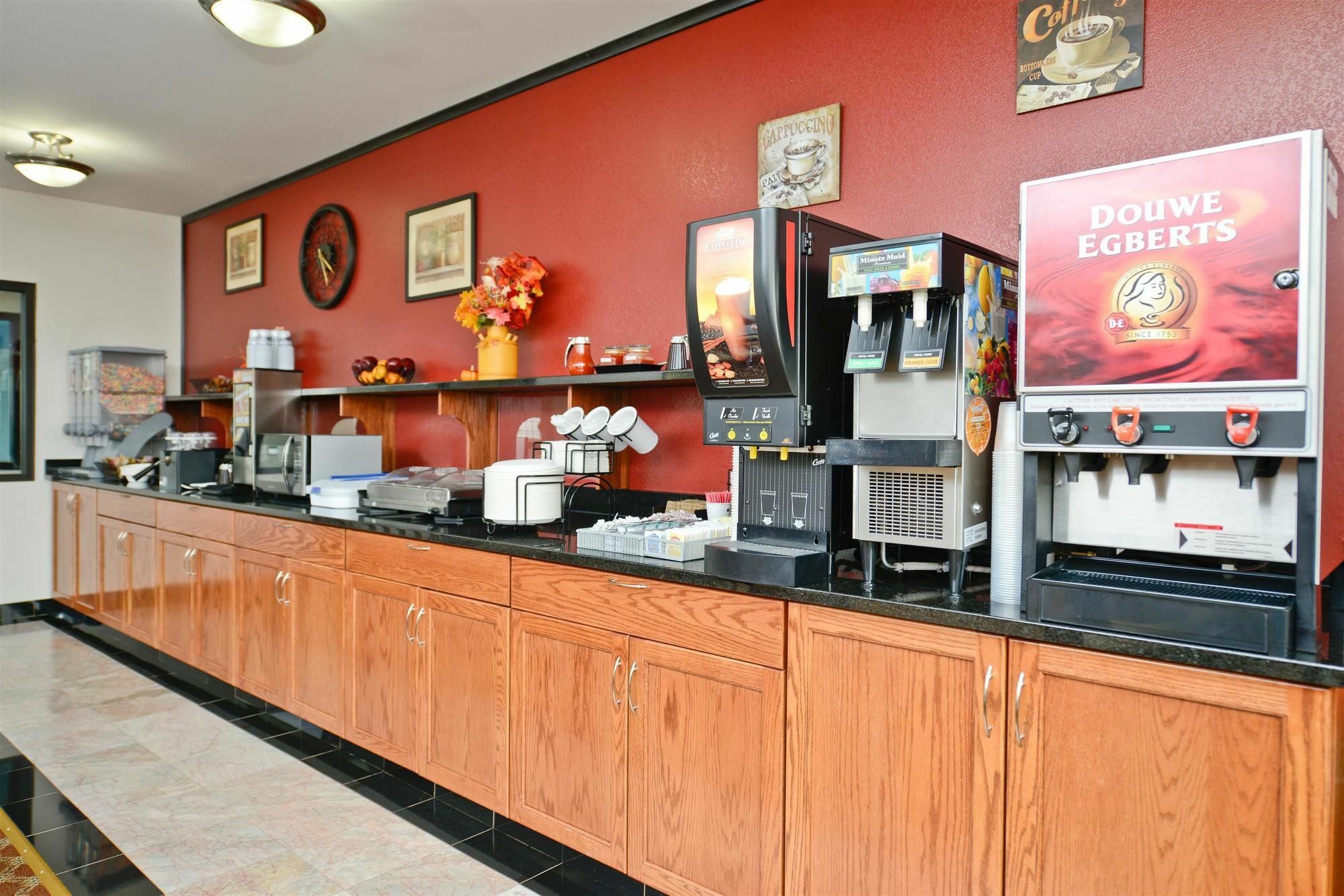 Best Western Plus Wakeeney Inn & Suites Exterior foto